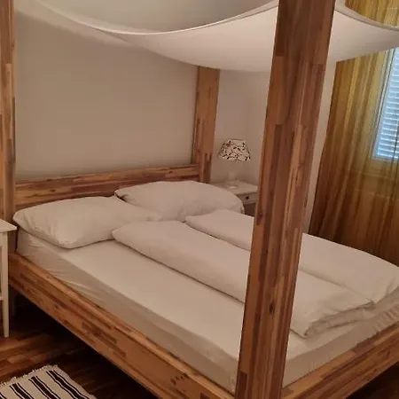 Casa Emma With Pool Apartamento *