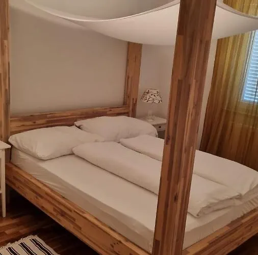 Casa Emma With Pool Apartman *