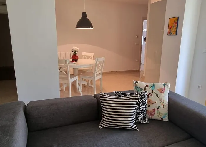 Casa Emma With Pool Poreč